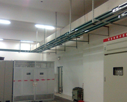 空氣母線槽Z字形